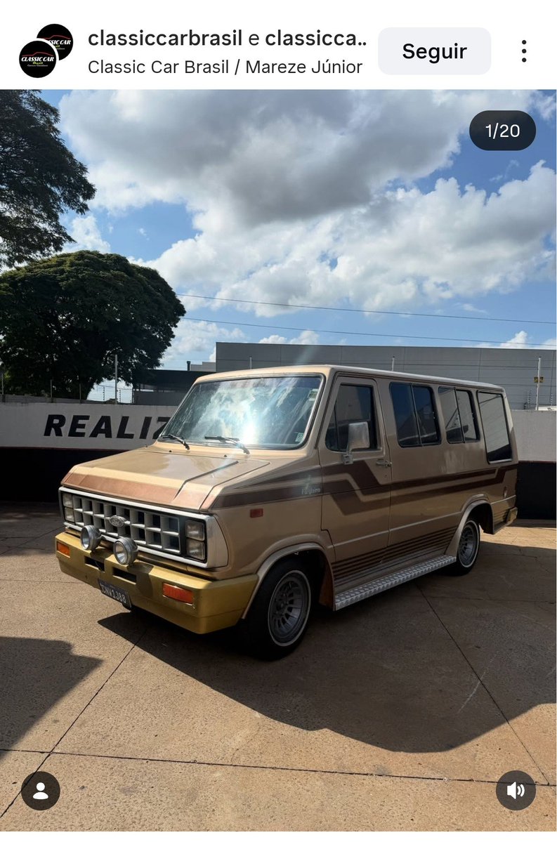 Vintageoddcars's tweet photo. Coisas que meu coração deseja ardentemente sem nenhuma razão! Uma Furglaine! https://t.co/Y5SnkmVyXe