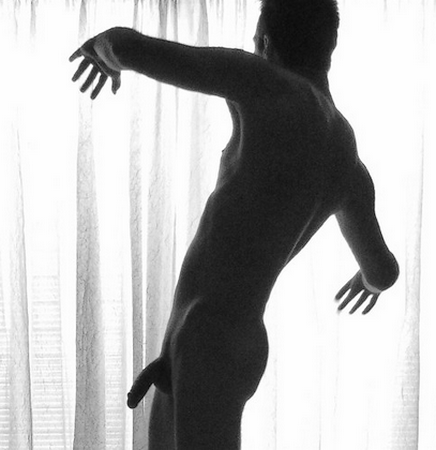SalzAlan's tweet photo. Silhouette
Photo of me by Dennis. Just a personal photo.
#ArtPhoto #ShadowAndLight https://t.co/iuxGG2AeGU