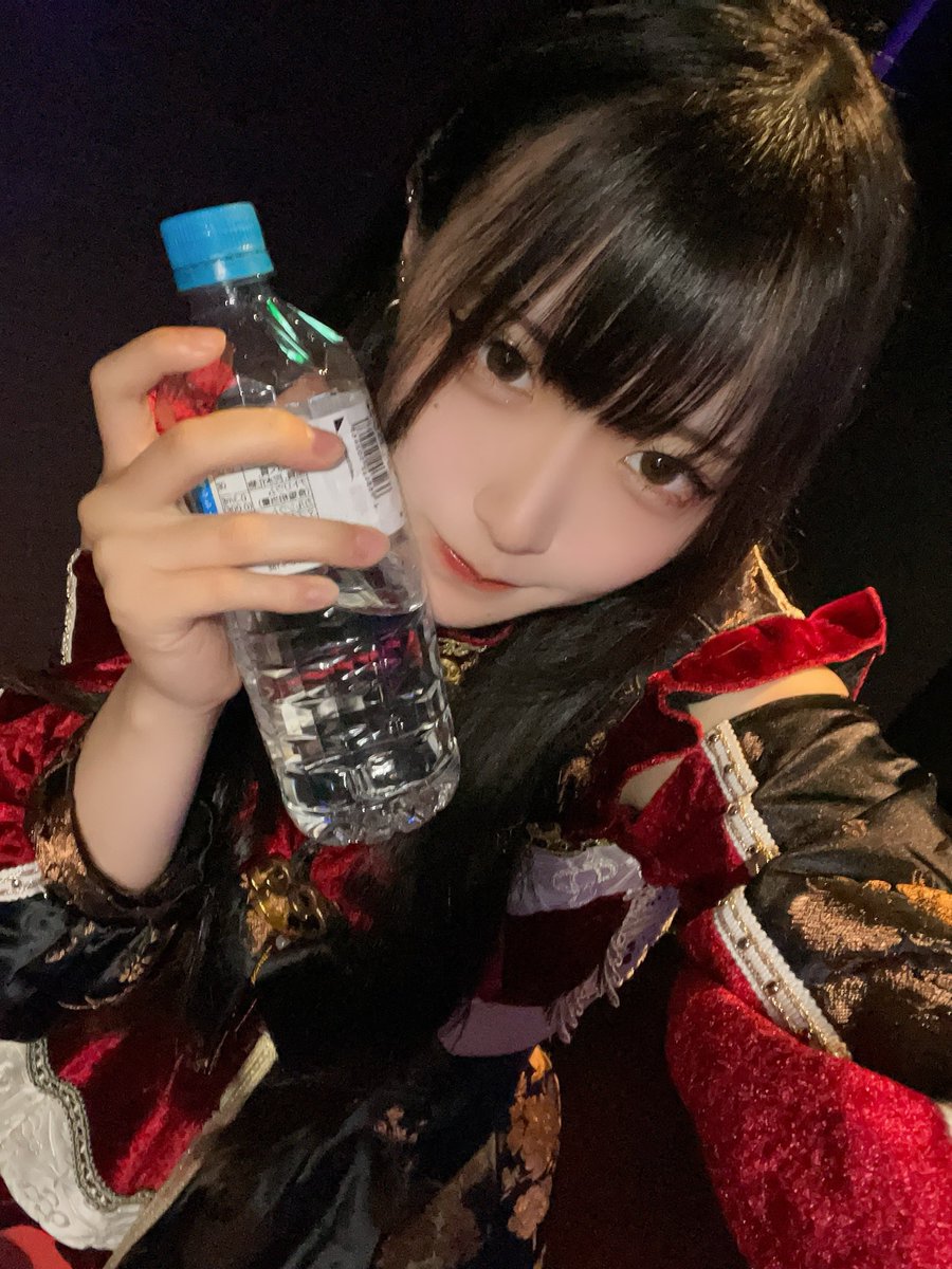 azuno_ev's tweet photo. 水分補給お忘れなく！ https://t.co/OZeX4JhJsP
