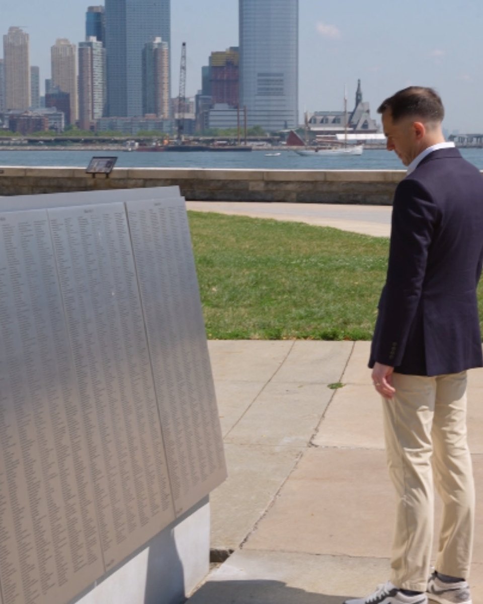 RepMenendez's tweet photo. As we close out Immigrant Heritage Month, I was humbled to visit the American Immigrant Wall of Honor on Ellis Island. 

With nearly one million names inscribed, it was a moving reminder that our nation's story is built on the dreams of immigrants. Our journey - and our work - continues.🗽❤️
