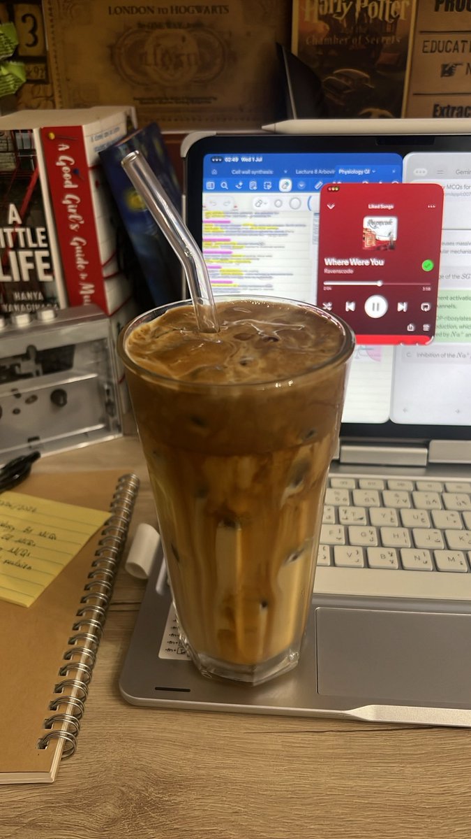 vcuslii's tweet photo. The only thing more consistent than my studying is my questionable amount of caffeine https://t.co/CHEfi4Tlit