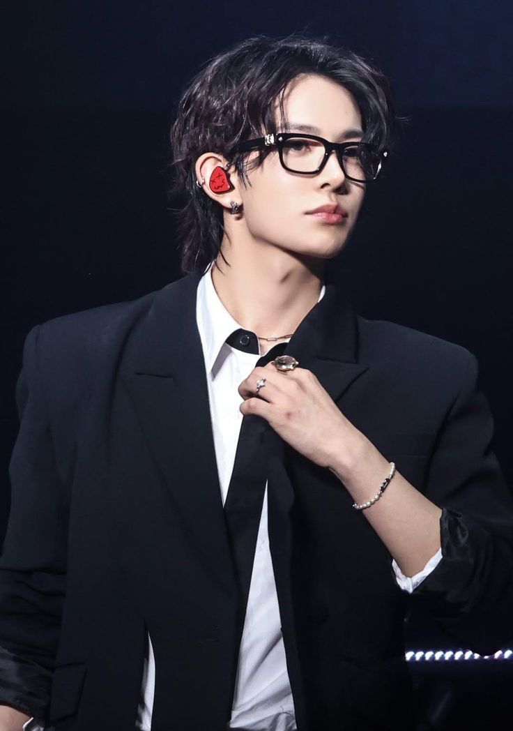 ellevEN-⁷ mãe do myungjae tweet media