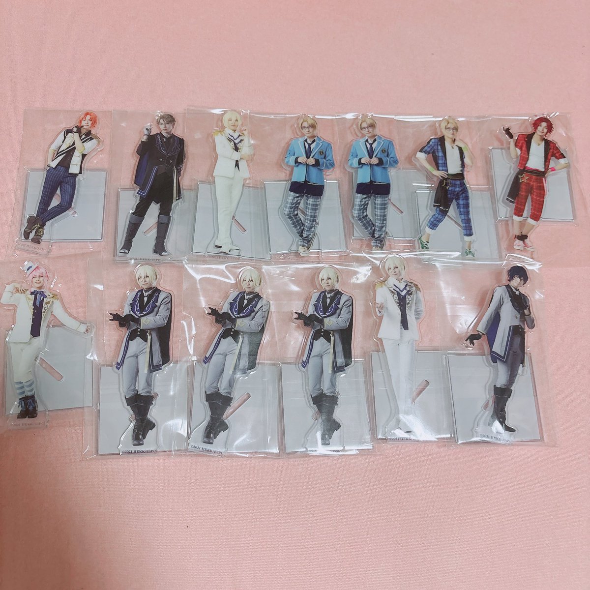 tri_______myk's tweet photo. 【交換/譲渡】あんステ レクイエム 返礼祭 RFK チェクメ DC ランダム アクスタ チェキ風カード ランブロ 特典

譲 ☆レオ 泉 嵐 司 真 真緒 英智 桃李 つむぎ
求 凛月 / 対価

☆交換のみ、他キャラは譲渡or複数:1の交換🉑
纏めて買い取ってくださる方は値下げします。
7/3、5、10〜12現地取引◎ https://t.co/rbF303gAJD