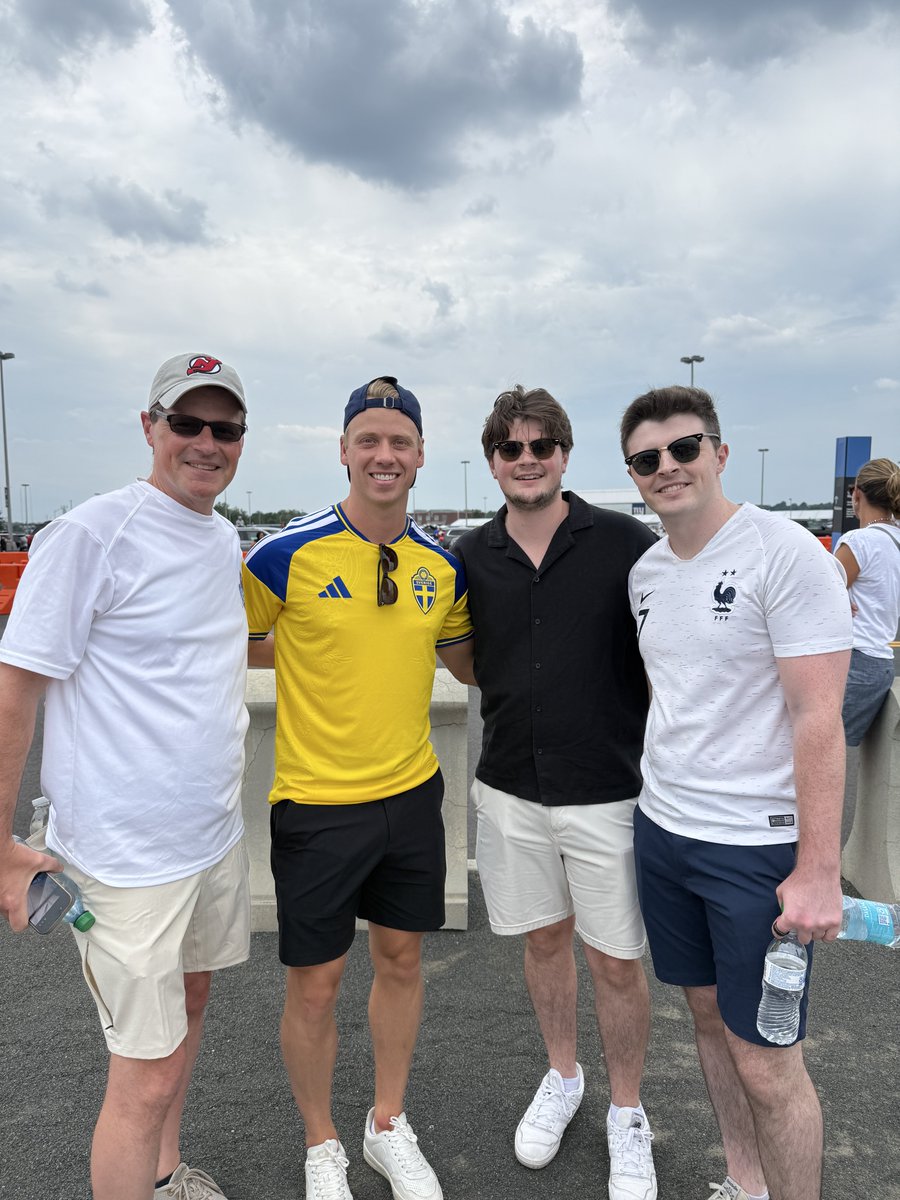 90ProofPicks's tweet photo. for all the #NJDevils fans - can confirm Jesper Bratt was in attendance for the Sweden game at MetLife today https://t.co/5ZFBxVj2dp