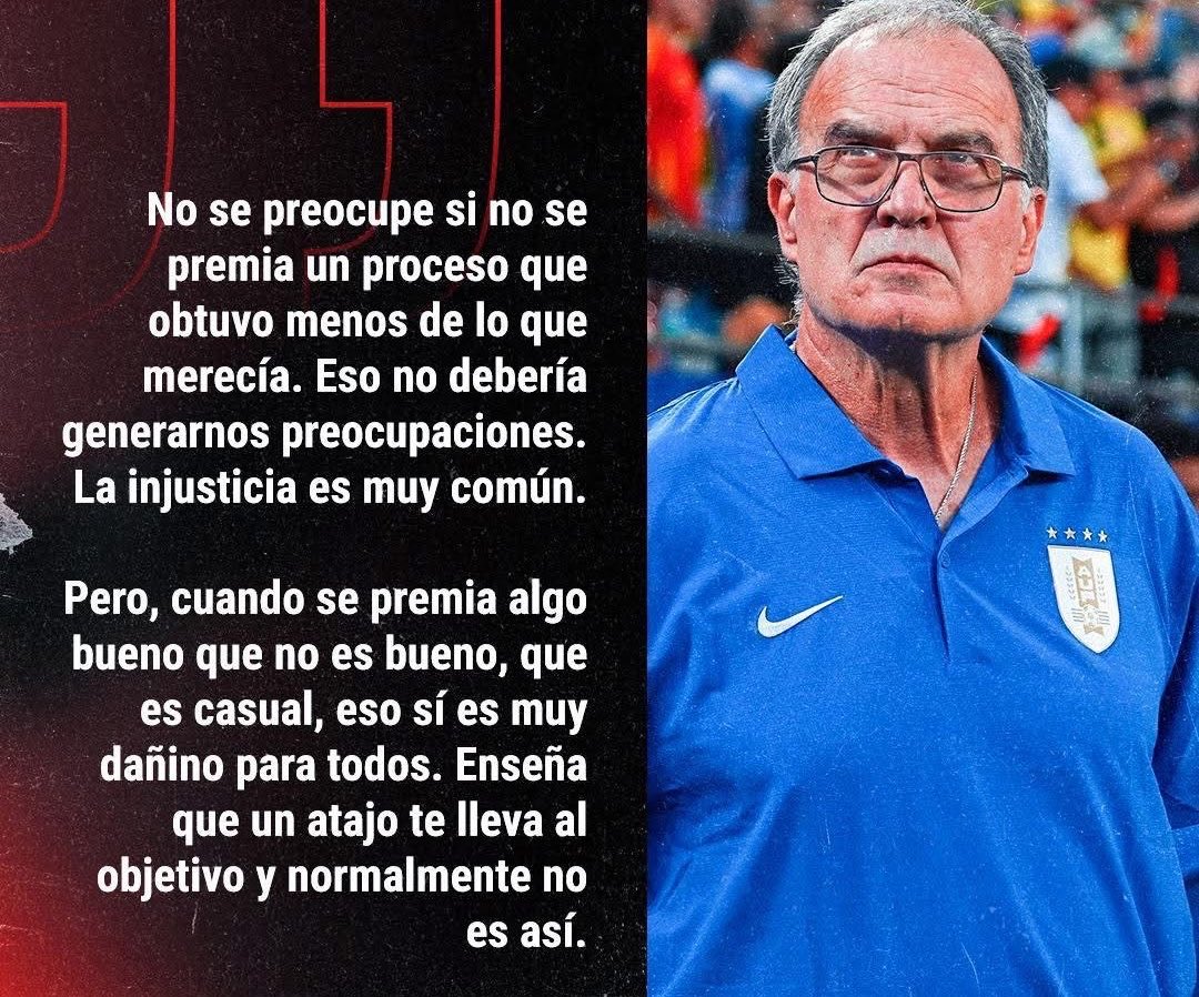 PromesasCeleste's tweet photo. Con honestidad, argumentos y autocrítica, dio la cara tras la decepción del Mundial, mirando de frente a quienes operaron en su contra en todo momento. Un hombre íntegro y consecuente que dignifica la profesión de director técnico.

Gracias, Marcelo. https://t.co/khyz6ttem8