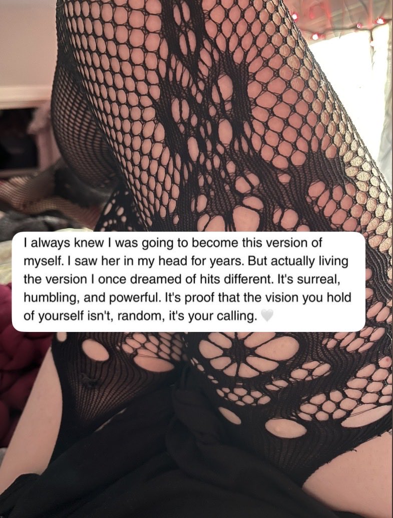 Goddess0fFin's tweet photo. Aww my stalker (liberal trad-wife to a MAGA man), is trying to get this account shut down. 12+ years this woman has been obsessed with me. Finding every account… #GoddessLife drives adult mean girls mad, ‘cuz we have what their husband’s money or *any* money… can’t buy. 🫦💃 https://t.co/9xhfCTbZ8h