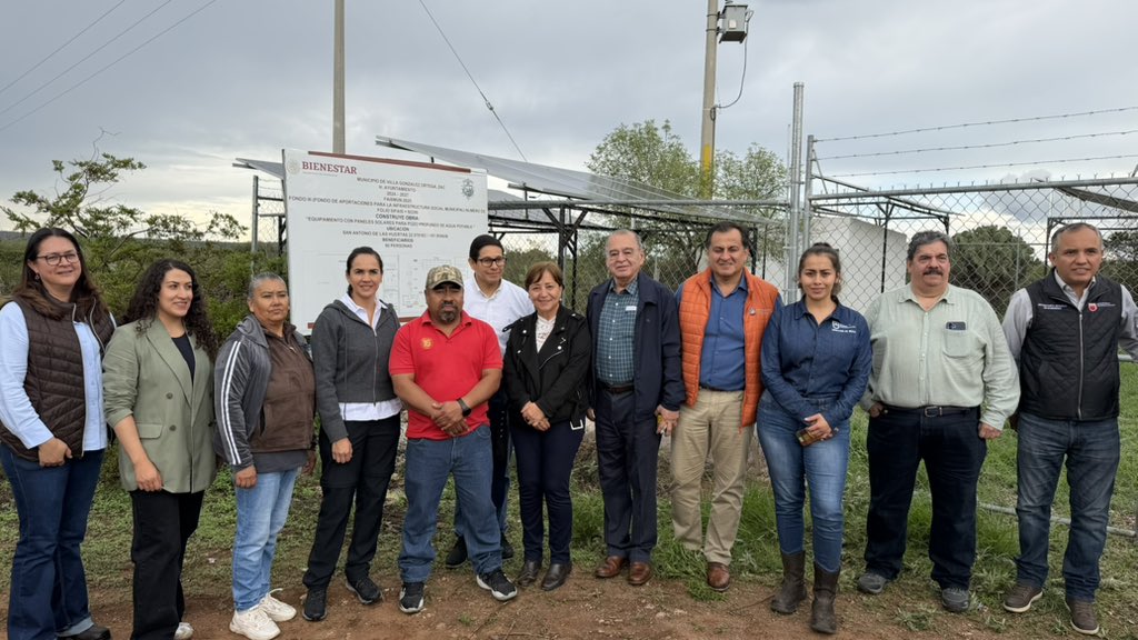 ConaguaDLZac's tweet photo. La #Conagua suma esfuerzos para llevar bienestar a las y los zacatecanos. 

Por ello,hoy participamos en la gira de trabajo por el municipio de Villa González, en  #Zacatecas, impulsando acciones en beneficio de la comunidad.
#accionesConagua https://t.co/l41weQpPiY