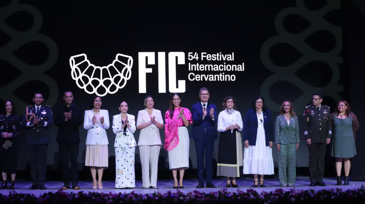 claudiasgomlop's tweet photo. Desde su origen y en cada una de sus ediciones, la Universidad de Guanajuato ha sido y seguirá siendo parte fundamental del Festival Internacional Cervantino. https://t.co/UcLc77SNg2