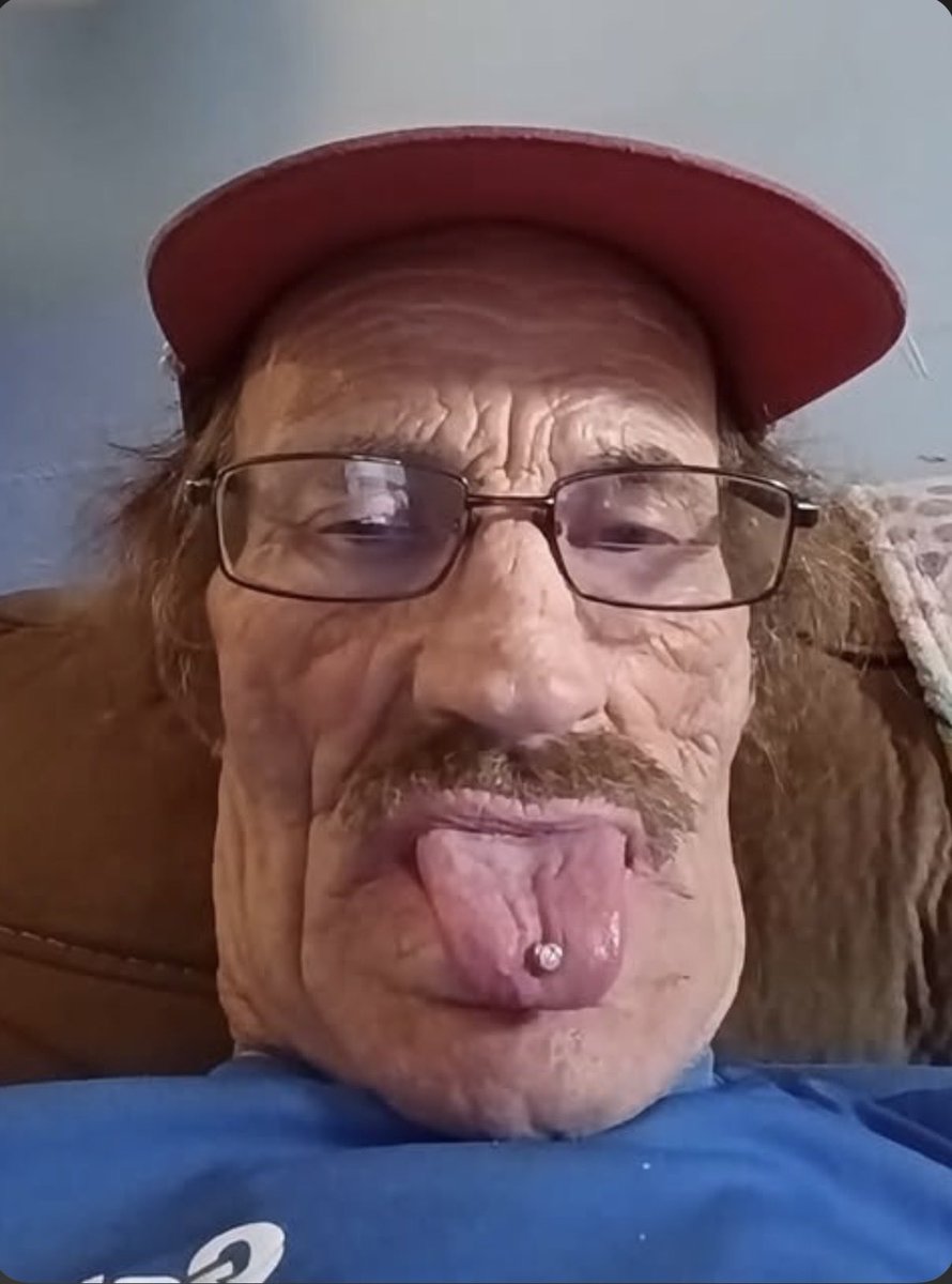 worstaustin's tweet photo. good night moon https://t.co/bvuUhmGI7X