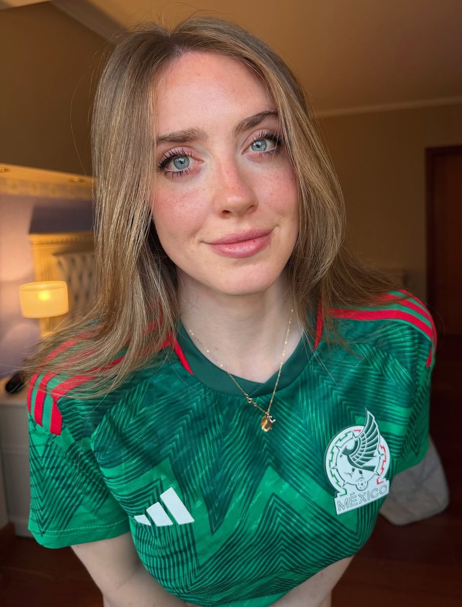argentoloserrr's tweet photo. Como deseaba ver a Magui con la camiseta de México 🥵🍑😋🇲🇽🛐
#nationplay #raceplay #argentinas #argmex #mexarg #traidora #cuck #argenputas #supremaciamexicana #morbo #gooner #humillacion #trolas https://t.co/G7gVxQgw7j