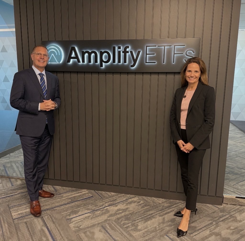 ChristianMagoon's tweet photo. Exciting new partnership with @StocktonKatie, Founder of Fairlead Strategies and CNBC contributor. https://t.co/swefXRyvgY