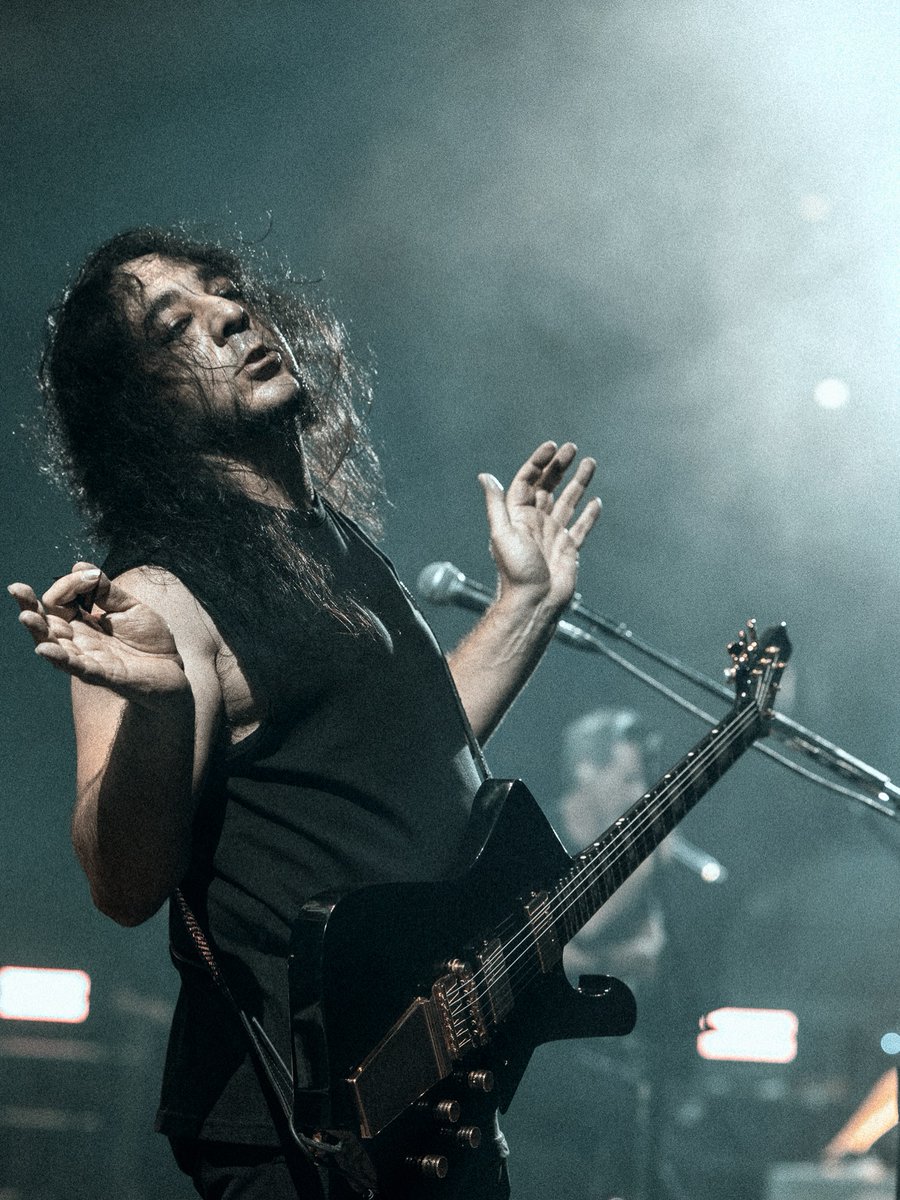 daronmalakian's tweet photo. System Of A Down style rock ‘n' roll music has landed in Europe. Thank you, Stockholm!!!! 

📷: @audiomassacre https://t.co/uVjuJzUuM0