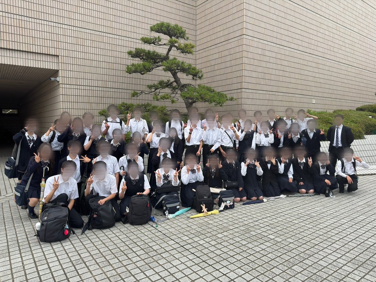 IBBC_official's tweet photo. 【最近の活動報告】
6月15日には市川市文化会館で開催された西部・東葛飾地区高等学校吹奏楽連盟合同演奏会に参加しました。
私たちはコンクールで演奏する自由曲を披露し、他校のみなさんの素晴らしい演奏から多くの刺激をいただきました🎶 https://t.co/KO9uKlHz6X