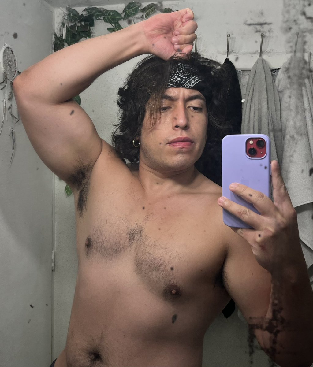 muscle locked pits tweet media