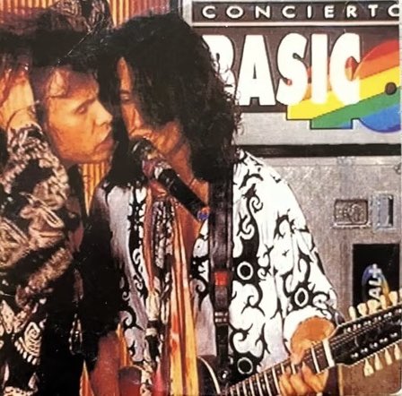 SOStoobad3's tweet photo. 先日のBar Walk This Way
9席埋まり満席
手伝えるなら手伝いたいくらい

①Unplugged Live
②Concierto Básico 40 ←★持参レア音源
③野獣生誕 デモ・セッション音源

エアロを語れる良いお店
ヘビロテありがとうございます

今度は平日にしんみり語りに行こう
@bar_wtw @エアロスミス @Aerosmith https://t.co/29Ly2Ermvh