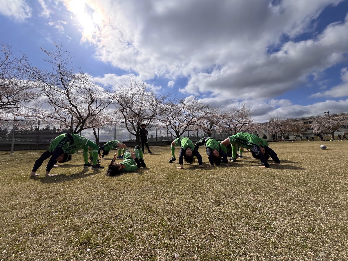 van_academy's tweet photo. 🟢U-12試合情報🟢

🏆U-12あすなろリーグ東地区1部
🗓️ 7/4(土)
🏟️ 五戸ひばり野公園サッカー場
🆚 レプーロ十和田FC/Br.ViBola
⚽️10:00〜/13:00〜KO

🏆 U-12あすなろリーグ東地区3部
🗓️ 7/5(日)
🏟️ 三沢市民の森陸上競技場
🆚 GINGA ENTRADA 2nd/城北SC
⚽️ 10:00〜/13:00〜KO

これまでの全て全緑で https://t.co/5clDqgFAJn