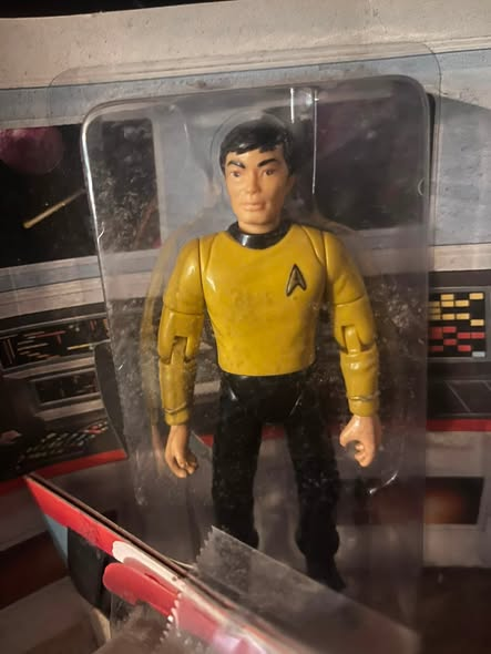 BigK1701's tweet photo. @GeorgeTakei Captain Sulu arrived today!! https://t.co/Q0C8zmQtip