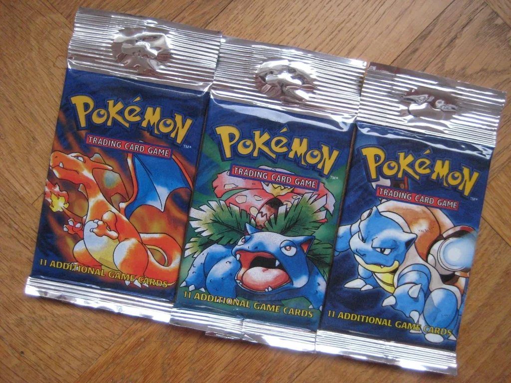 NostalgiaFolder's tweet photo. Opening a fresh pack of original Pokémon cards https://t.co/pbLULLQH2Q
