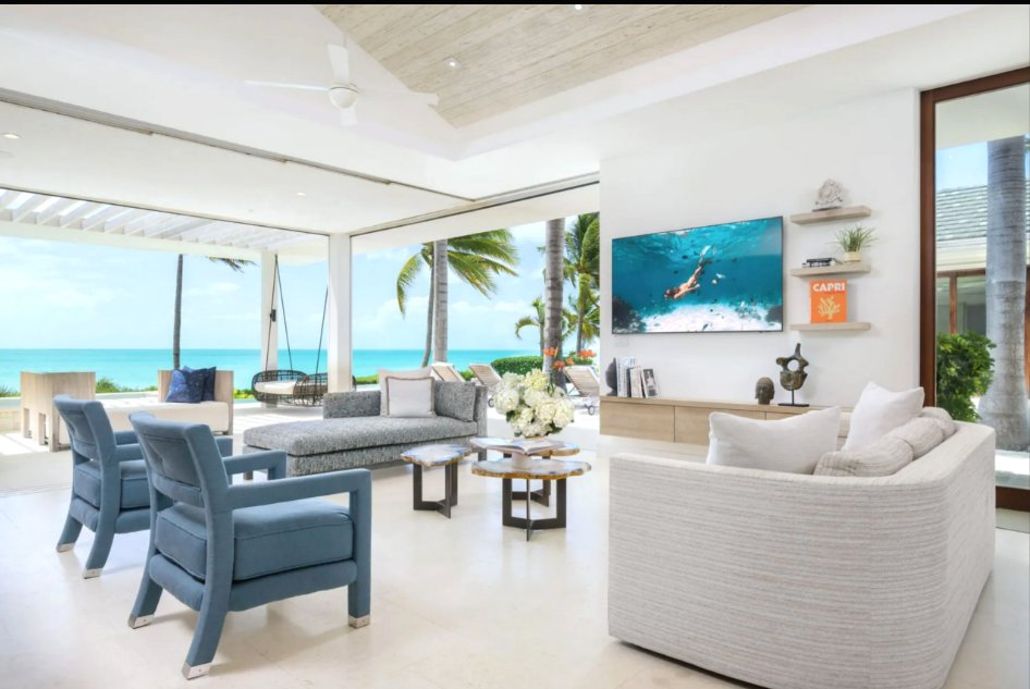 markipg's tweet photo. Island Property Group Featured Properties of the Week. 🏝️Luxury Property. Global Reach. Island Soul. https://t.co/pmEqYajrJw https://t.co/idFIHa3row