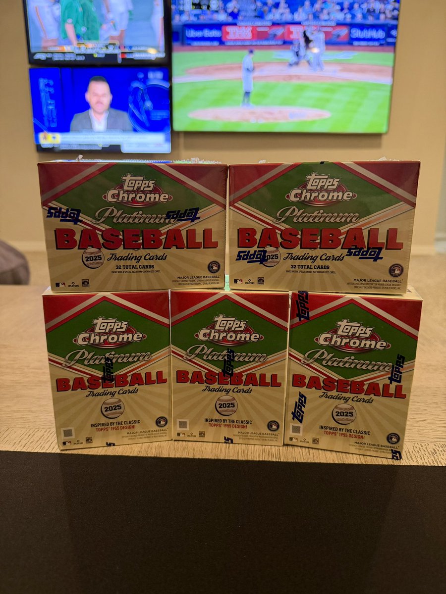 Just_Cardboard_'s tweet photo. Fine, I’ll rip ONE before I fire up the grill..
@CardPurchaser https://t.co/6CwarBgrqx