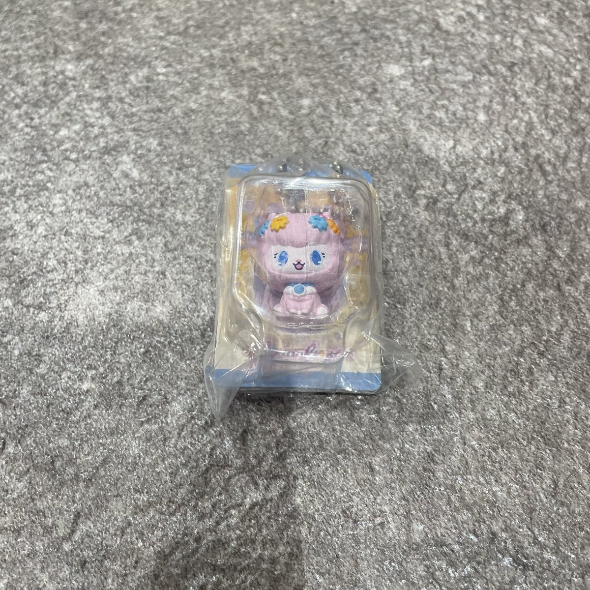 nskchan_'s tweet photo. 【交換・譲渡】  ジュエルペット パッケージミニチュアチャーム

譲)エンジェラ

求)定価＋送料 or ルビー

神戸三宮であれば手渡し可能◎
検索よりお気軽にお声掛けお願いします！ https://t.co/JULEfREnb3