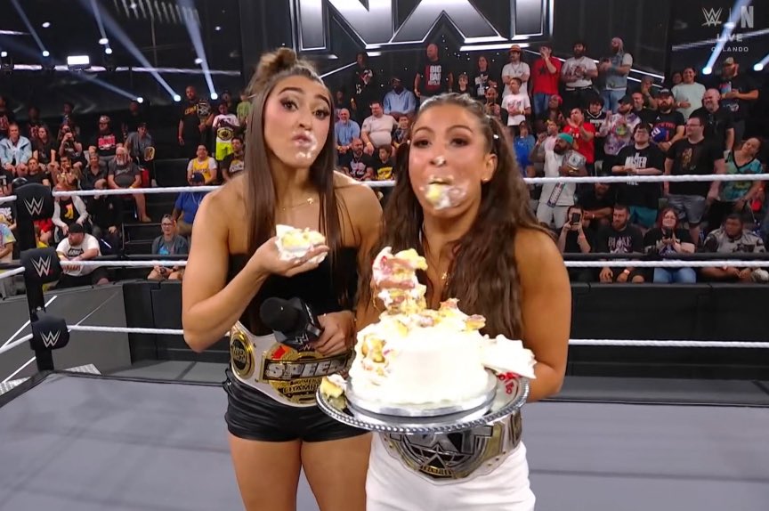 reigns_era's tweet photo. 😭😭

 #WWENXT https://t.co/NE20hIuRtI