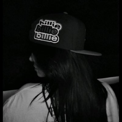 off_4i tweet picture