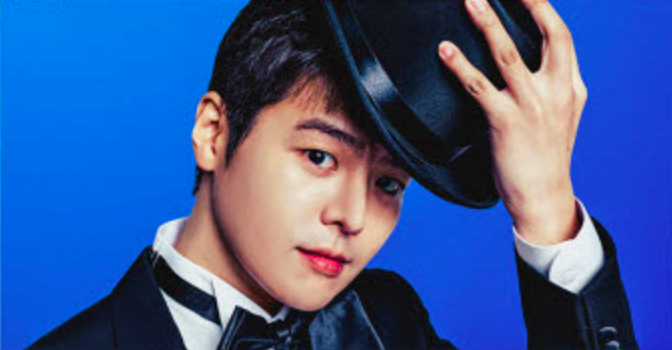 ryeounpics's tweet photo. The official poster of #OkayMadam2 has been released!

Ryeoun plays a (handsome) magician named Jihoon 🥺🫶

#Ryeoun #려운 #오케이마담2 https://t.co/mi5qyI6DuC