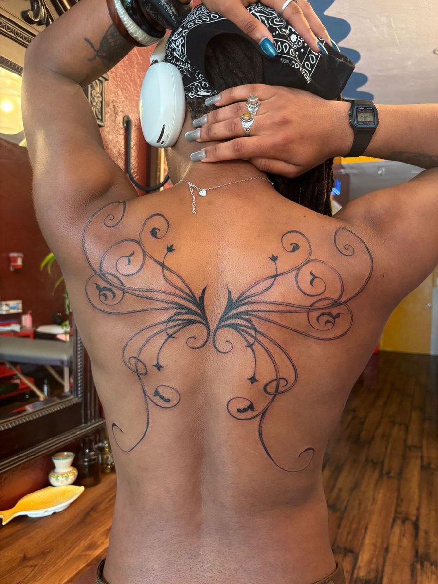 junodabrat's tweet photo. I grew my wings 🪽 
Ink by @/xpg.ink on ig https://t.co/WSMidEhAvi