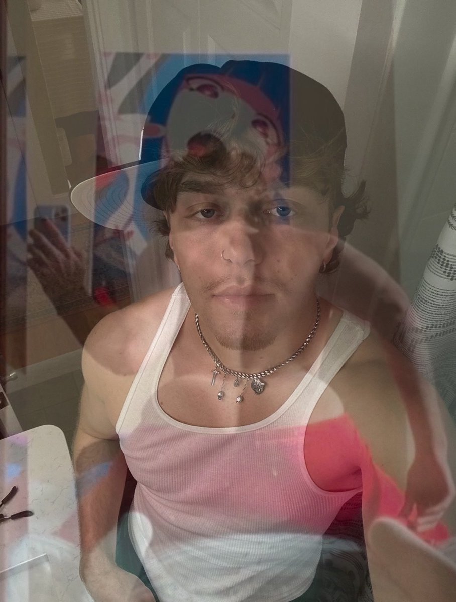 jackjackmihofff's tweet photo. did i do it right https://t.co/7we9VJXgas
