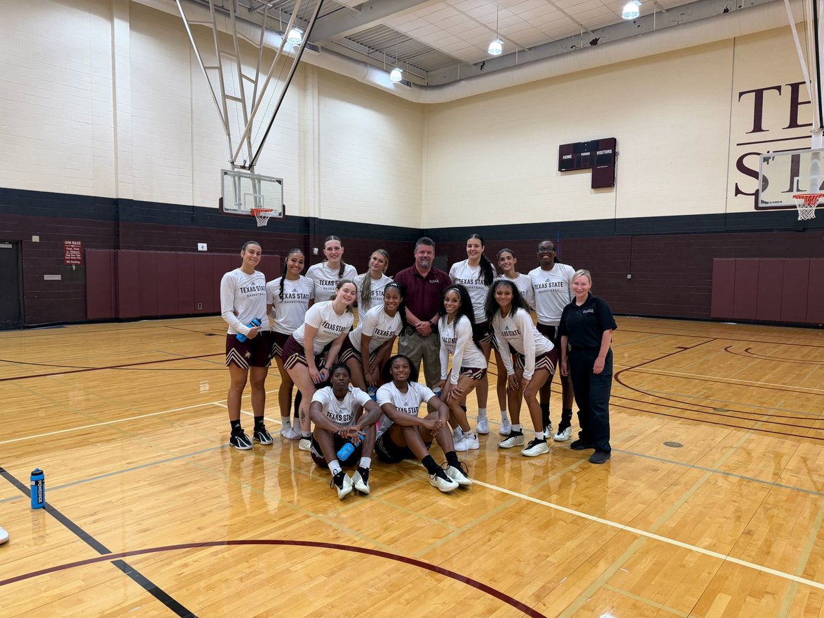TXStateWBB's tweet photo. Thank you to TXST Police for coming to talk to us today! @UPDtxst https://t.co/48O4WvaET5