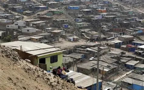 JohanPonce21's tweet photo. @Orlando_BGT05 @Alexspa25 @LaTri y pensar que mas de un cuarto de tu población vive en estas situaciones hpta, además que en esos lugares se llevan a los niños a el narcotráfico, maricon. https://t.co/BgNobsc2SI