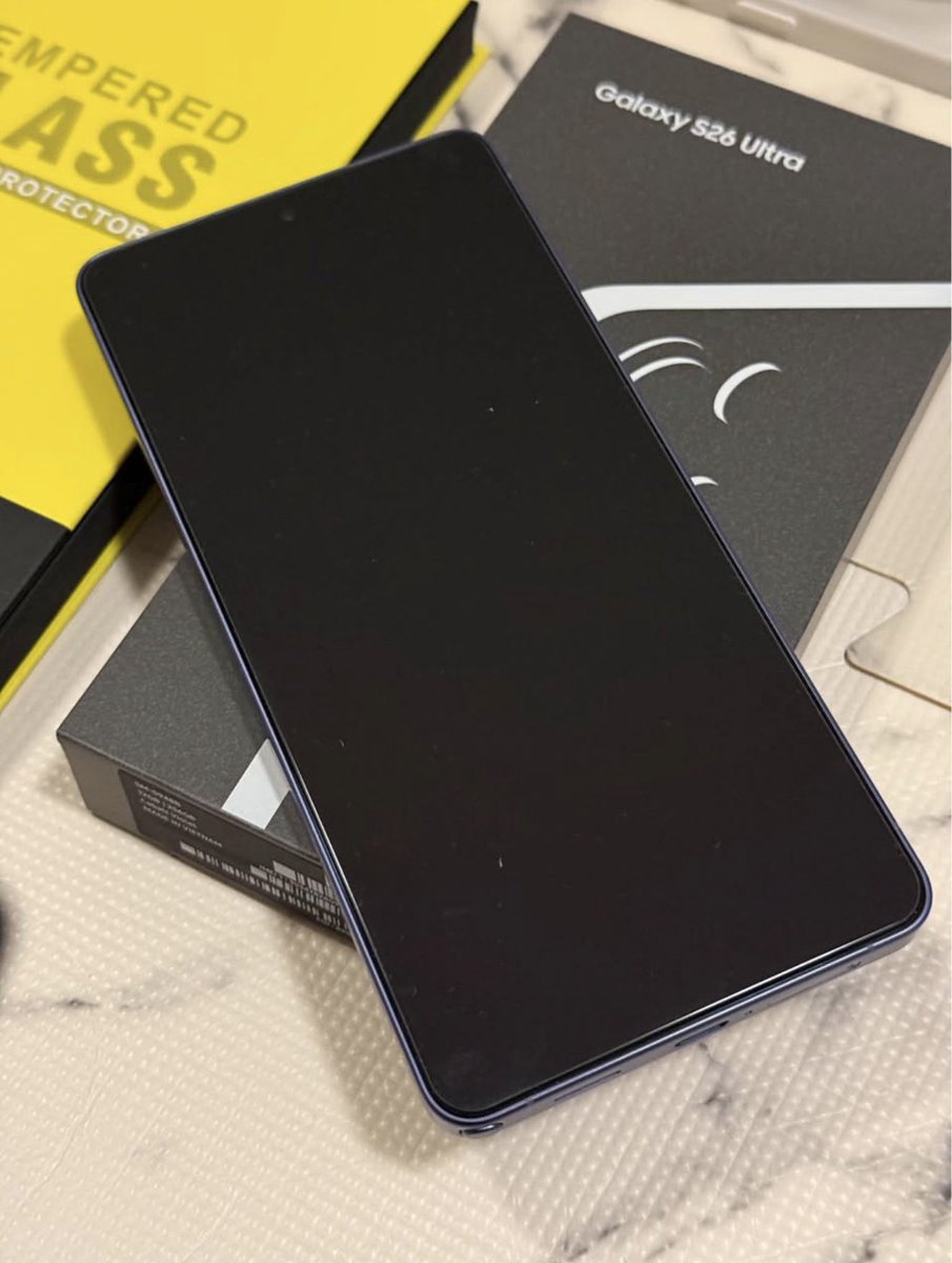 YoonAndOnly's tweet photo. Does anyone wanna buy my samsung galaxy s26 Ultra ???! Ive only used it in BTS concert in Busan . Planning to sell it on a much lesser price . this phone has seen BTS!!!! #Samsungs26Ultra https://t.co/jGfJTV17Iu