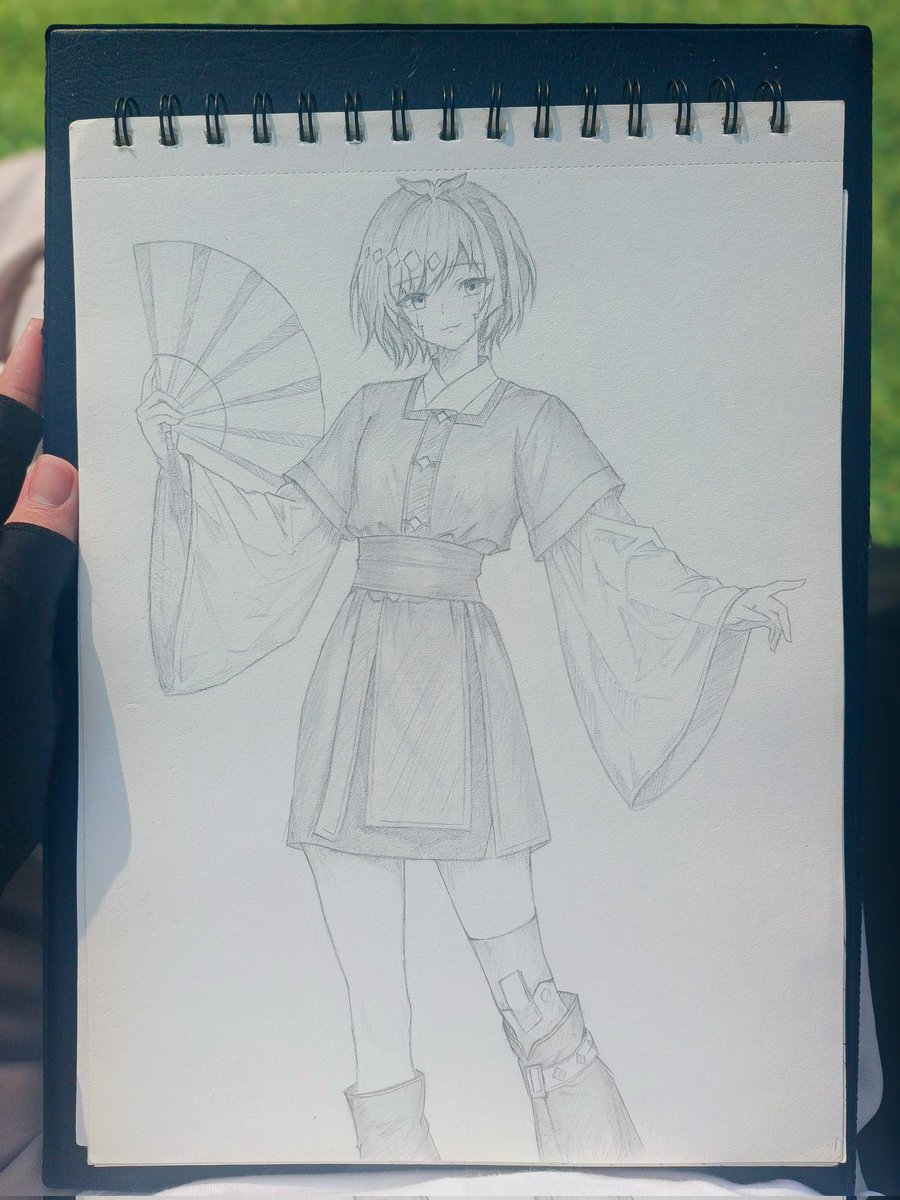 XiaoHongPing's tweet photo. There was nothing for me to do on my day off, so I drew Jun wearing Xīn Zhōngshì outfit
#mydystopianrobotgirlfriend https://t.co/jZKxeGYj4k