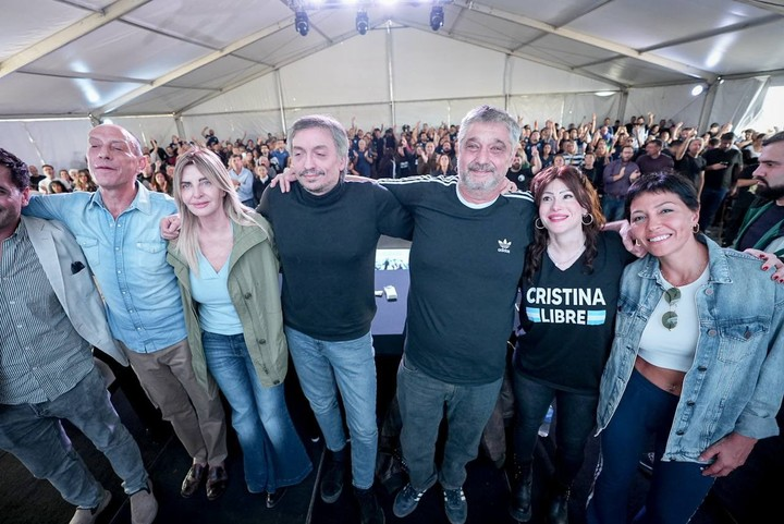 julitolopez's tweet photo. ✅Son todos los motivos juntos por los cuales la gente votó al pelotudo este. https://t.co/fPY0q0RNTt