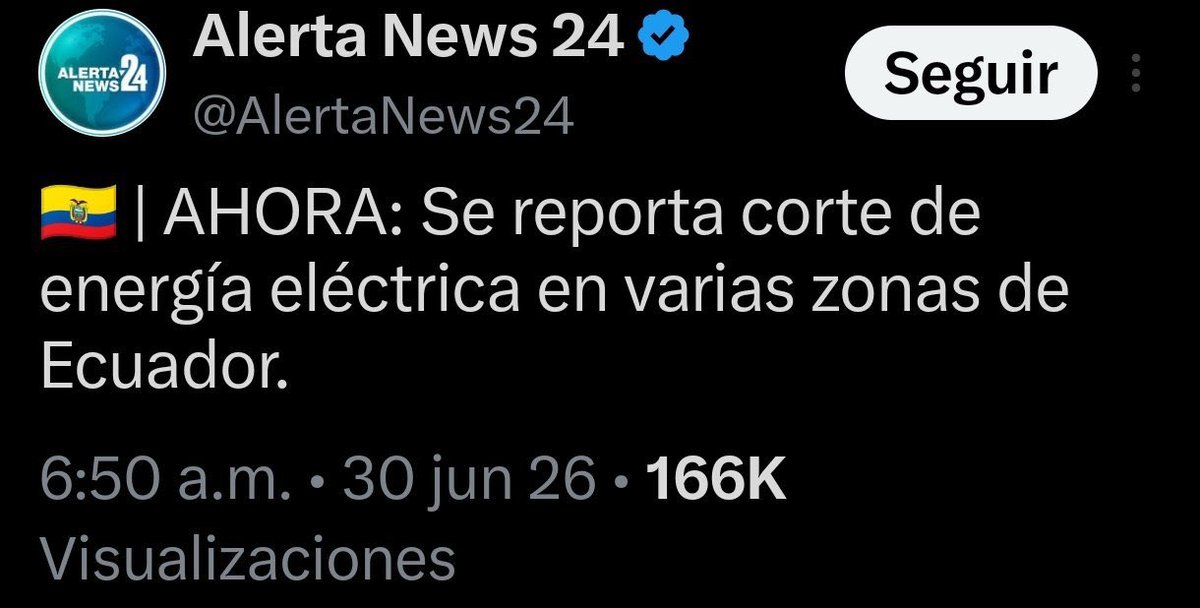 CharliePerezR's tweet photo. @zzzzzzzza_a @InvictosSomos Qué bueno que ni ver el partido van a poder, porque lo que le hará Morita a tu selección será porno https://t.co/sOc0Nr4eUa