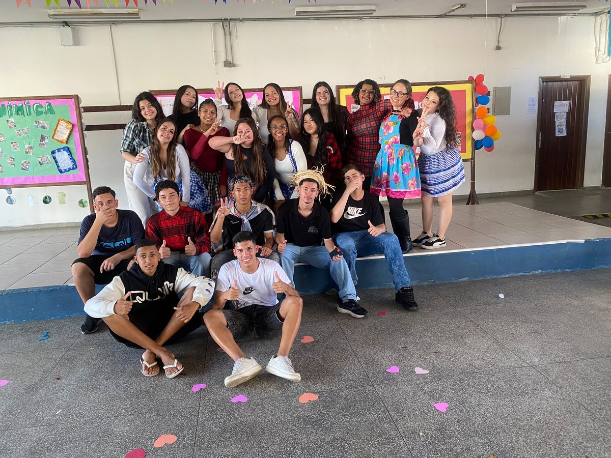 Muunhoozz_'s tweet photo. Pra sempre 3B🤍 https://t.co/jj2wkOgjHI