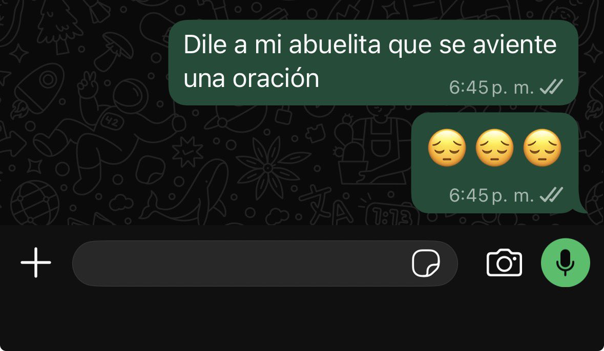 flatlinnne's tweet photo. No se preocupen México, mi abuelita ya está orando por ustedes https://t.co/wWEZVpMKIP