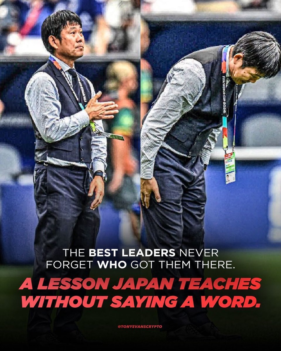 BrandonKHill's tweet photo. ワールドカップの試合を見ながら、日本が僕に教えてくれた最も大切なことを思い出した。それは「敬意」。日本では、リスペクトを言葉で語らずに、行動で示す。

悔しい敗戦の後、監督が最初にしたことは、言い訳でも、審判への不満でも、誰かへの責任転嫁でもなかった。サポーターの方を向き、深く頭を下げた。最後まで信じ、声を届け続けた人たちへの感謝。あの瞬間に、勝利以上のリーダーシップがあった。

結果は消える。勝敗も移ろう。でも、人の品格は残る。最高のリーダーは、自分をここまで連れてきてくれた人たちを決して忘れない。

ありがとう、日本。🇯🇵