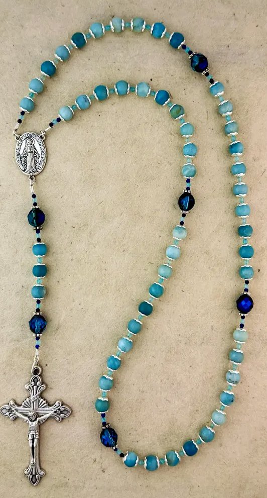 BreeSolstad's tweet photo. I handcrafted this beauty today as a prayer for the unity of the Church. I even prayed with it.

It’s Amazonite, Fire-Polished Glass, Lapis Lazuli and The Miraculous Medal.

May it bring you great graces when you pray it in your home. 🙏

Link: https://t.co/z4EzRjKnUH https://t.co/l4toZ8KHka
