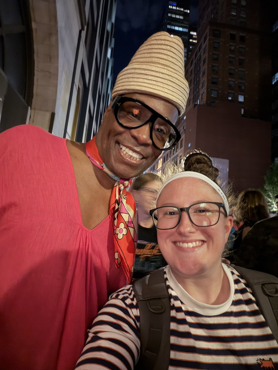 savaglad's tweet photo. My last pridebill post of June! I was
fortunate enough to catch this absolutely enamoring production of La Cage aux Folles at @NYCityCenter ! Nothing is better than Billy Porter &amp; Wayne Brady headlining this lush score. We are what we are baby! That’s loud proud! Happy Pride!💙🌈 https://t.co/SLx2YGmsbH