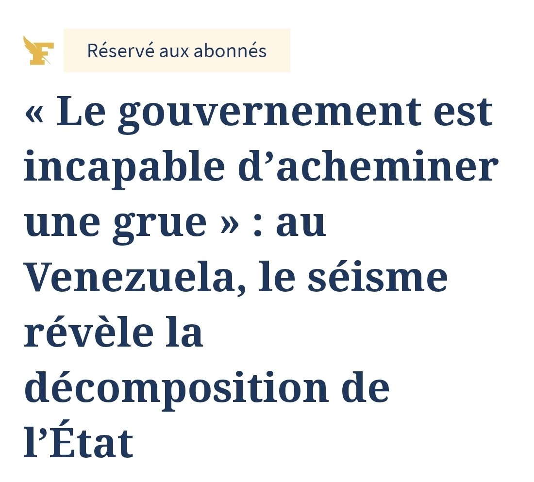 RomainMigus's tweet photo. Les hyènes du Figaro profite de la souffrance des vénézuéliens pour vomir leur fiel sur le gouvernment. Dans cette video comme dans des dizaines d'autres on voit plusieurs engins de chantiers deblayer des decombres. Le Venezuela n'est pas un État failli et possede une grande expérience dans la gestion des désastres naturels après les éboulements de 1999 et 2011. Les français ne méritent pas d'être pris pour des cibled de leur propagande degeulasse