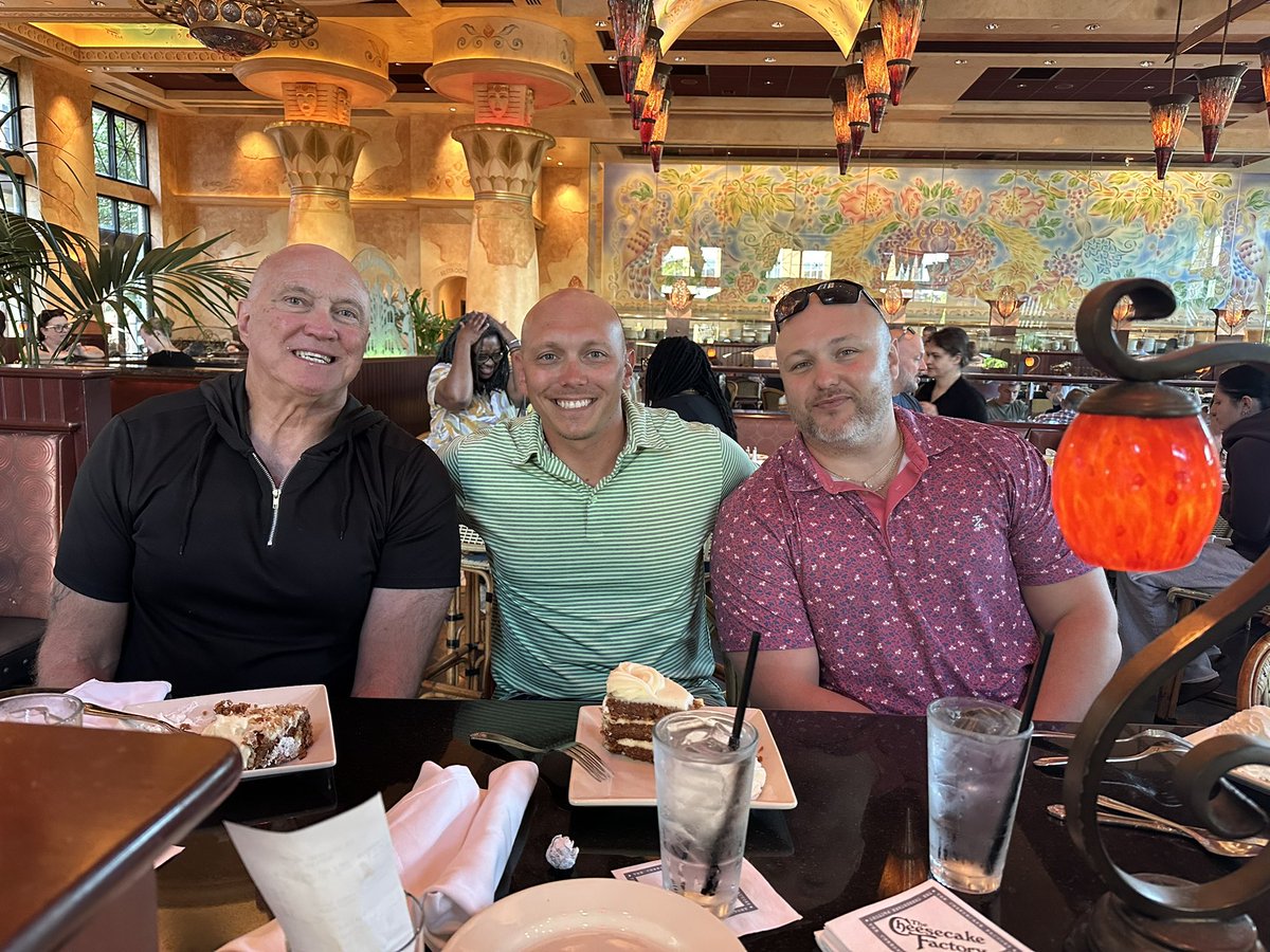 BranchickJamie's tweet photo. Fathers Day dinner was a great one https://t.co/B1TrpEpYht