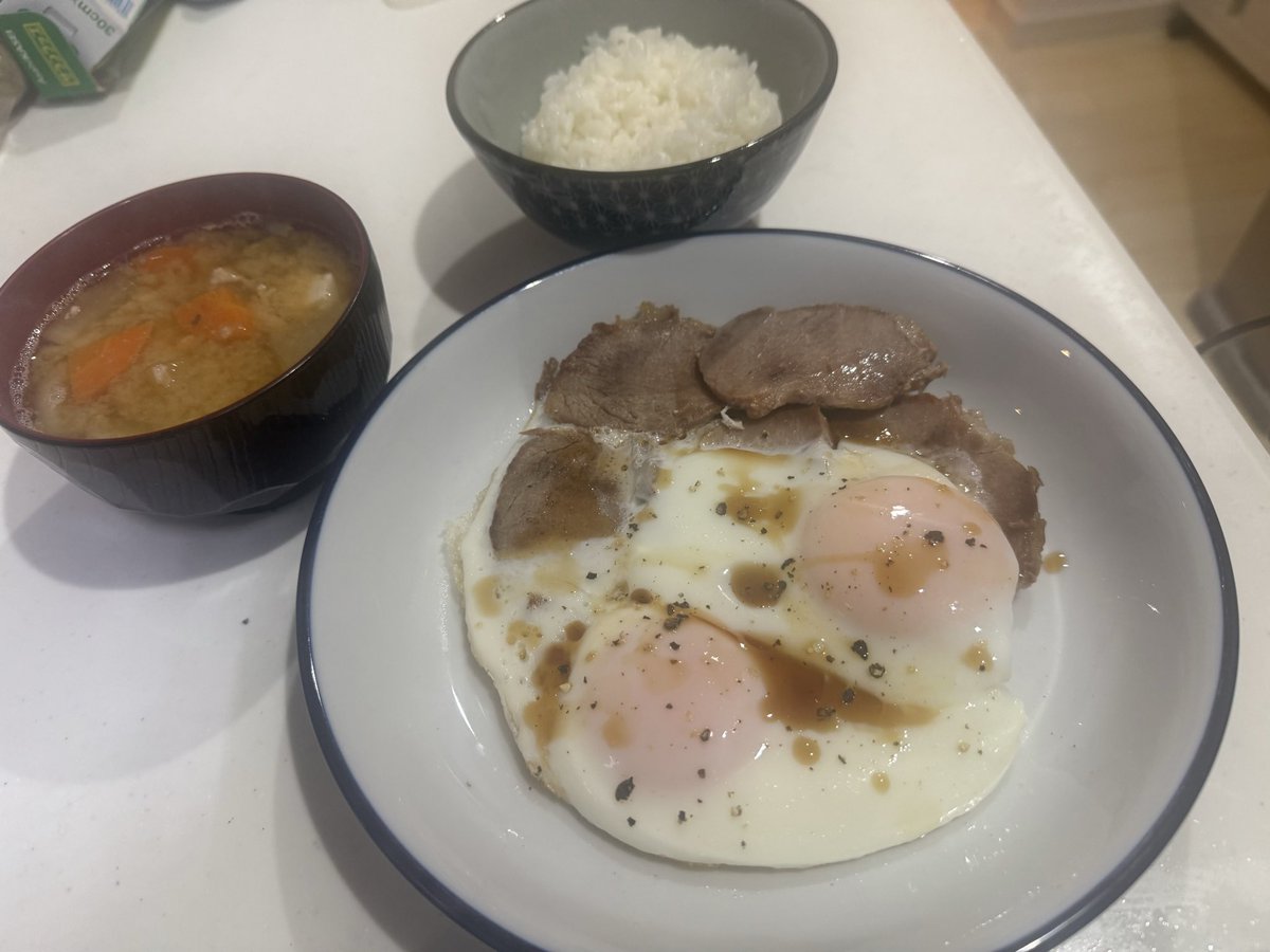 布団ちゃん(魔神) tweet media