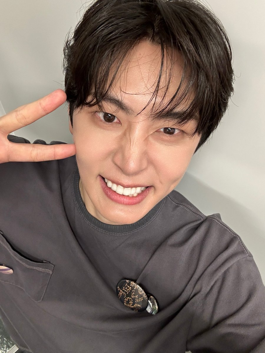gold940809's tweet photo. 또다른 느낌의 이 귀여움 뭐지?? https://t.co/p08QZ1pKiV