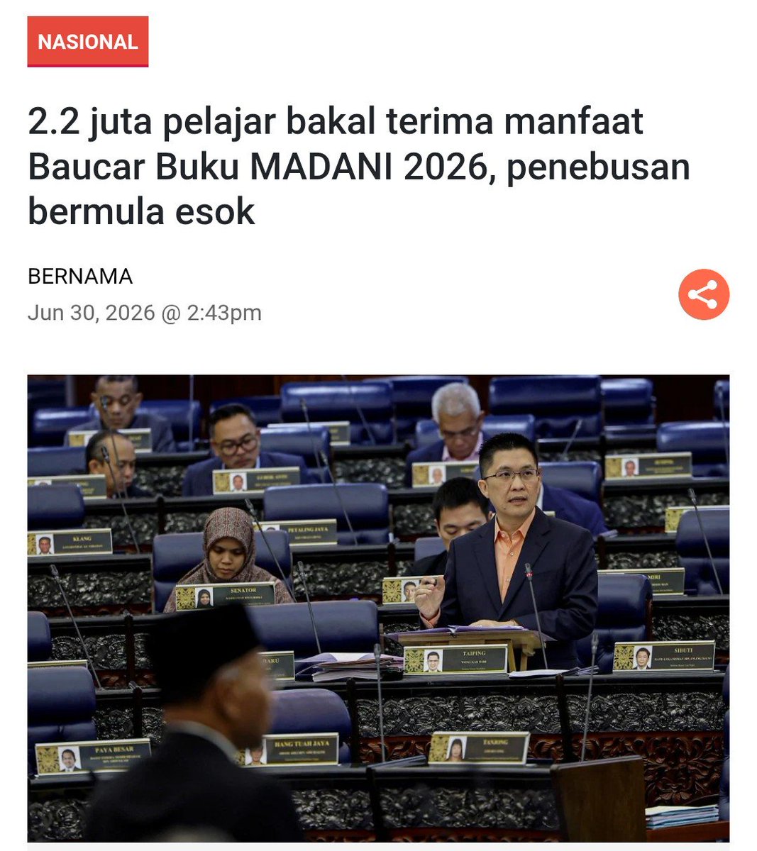 FaktaBukanAuta's tweet photo. Mulai 1 Julai HARI INI ada 3 benda penting kita boleh buat  ✅

1) Bawa IC nak isi diesel sebab harga dah start RM2.10 seliter.

2) Cucuk duit di mesin ATM dah tak kena caj RM1.

3) Baucar Buku Madani dah boleh tebus secara digital di website. Layak utk 2.2 juta student sekolah menengah KPM, kolej vokasional, matrikulasi & IPG.

Mulai 10 Julai pula -

1) Kalau ada anak nak masuk MRSM tahun depan, 10 Julai dah boleh isi permohonan di website.

Alhamdulillah.