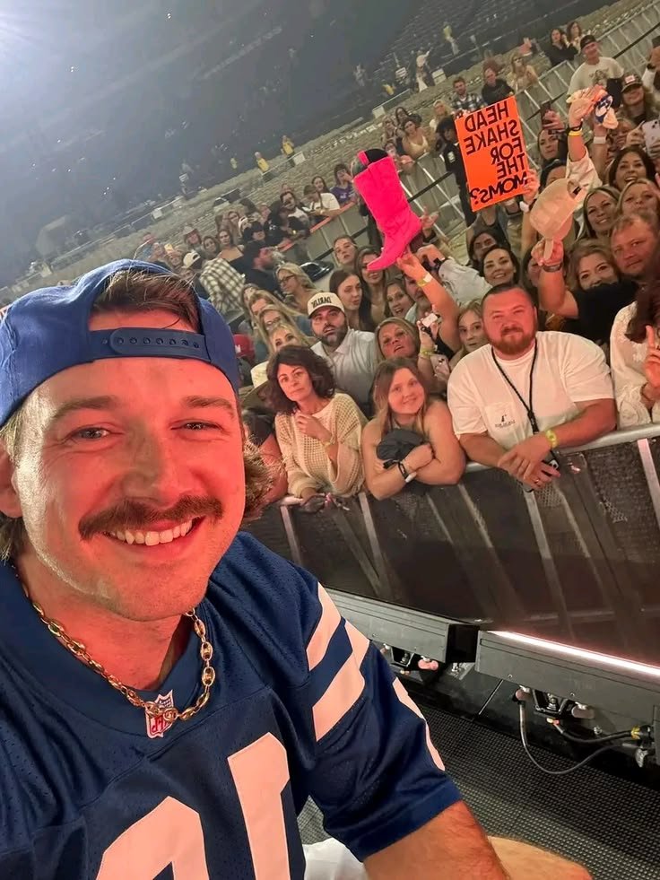 morgwalle's tweet photo. Hello to all my amazing friends, fans, and loved ones! ❤️
I'm excited to announce that my concert will be on Friday, July 17, 2026, at M&amp;T Bank Stadium in Baltimore, Maryland. 🎶
If you're interested in tickets, please send me a private message. 🎟️
#MorganWallen #MorganWallenFans https://t.co/76ye9AvNf5