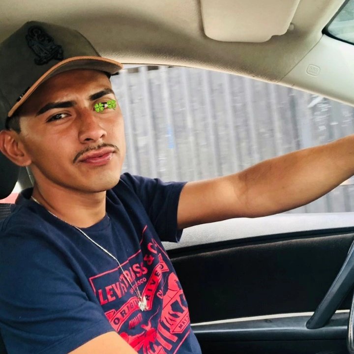 Jonathanz2j's tweet photo. Que hacen?😈🥰 https://t.co/SpIxnRNp6c