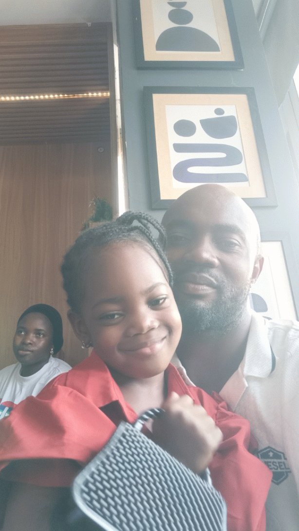 DAMOOCHEE's tweet photo. @LouieDi13 Today is my birthday.  Oba whip am come my side make me and happy baby. https://t.co/4kAUtEHCbz