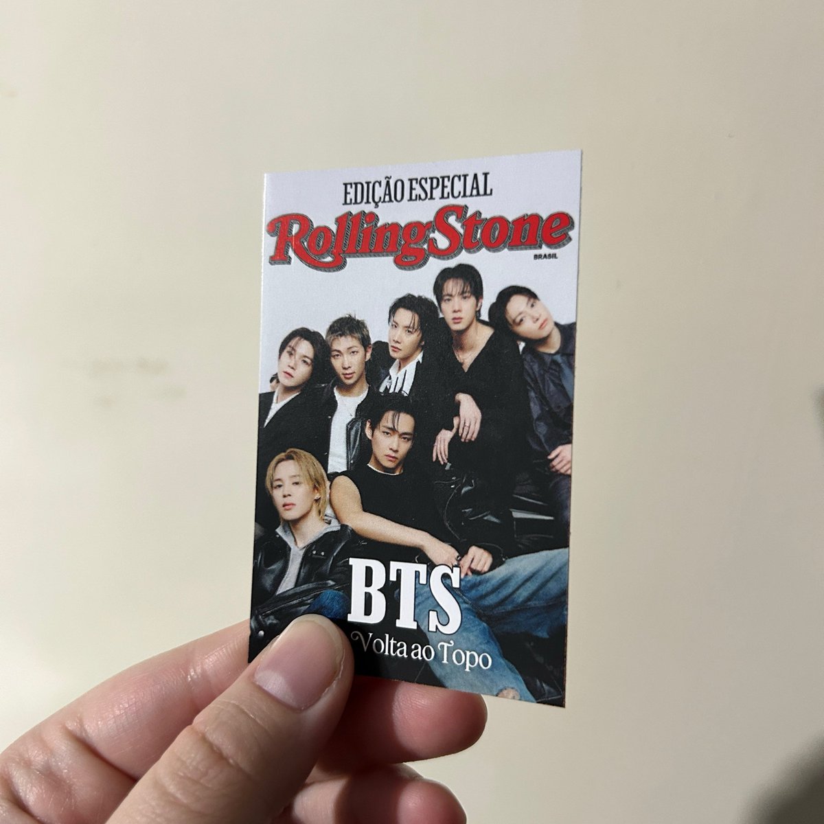 xjoonies's tweet photo. Revista linda e “photocard exclusivo” 🫠 vcs vão guardar no binder? https://t.co/s66LErjoAs